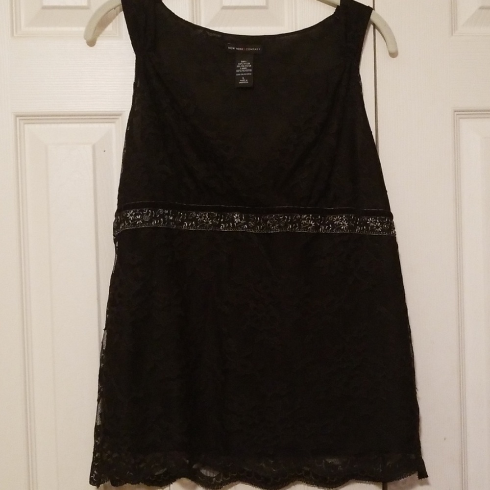 NWOT NY&Co lace shell